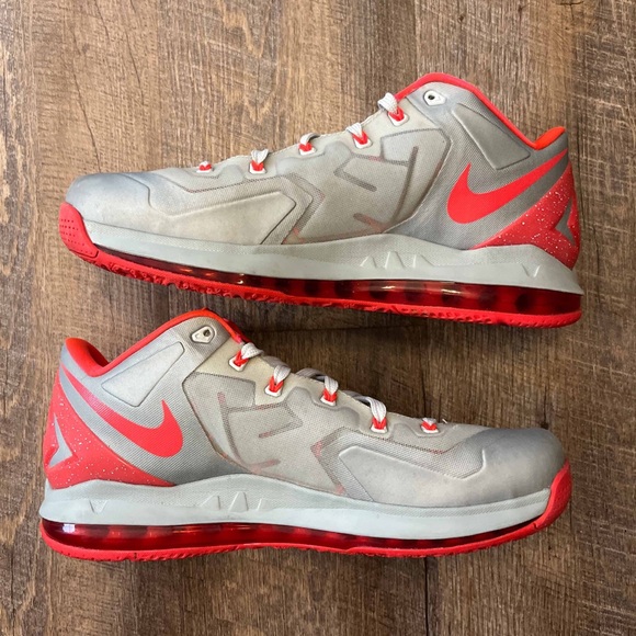 lebron 11 low crimson